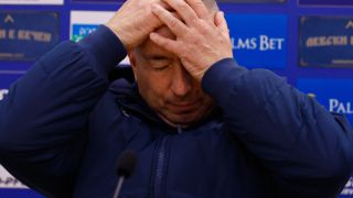 Левскари се нахвърлиха на Сираков заради Мъри