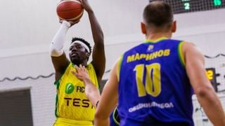 Шумен прати Левски в плейофите