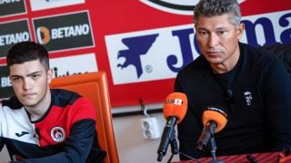 Балъков: Очаквам удари под кръста