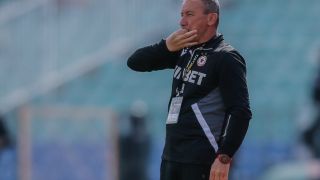 Стамен Белчев: На полувремето казах да се играе все едно е 0:0