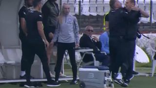 Напрежение в Славия, едва удържаха Загорчич ВИДЕО
