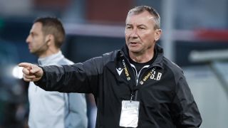 Ексклузивно в БЛИЦ: Стамен Белчев изгони футболист от ЦСКА!