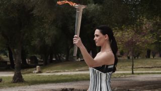 Отмениха част от щафетата с олимпийския огън