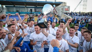 "Соколите" получиха трофея за триумфа във Втора лига