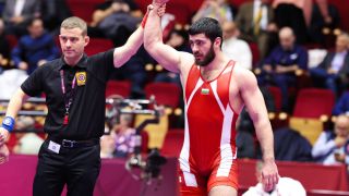 Българин пребори руснак за финал на Европейското в Баку