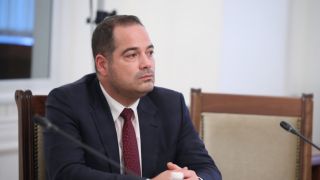 Вътрешният министър: Шеф на спецсилите е пострадал в екшъна на „Васил Левски“