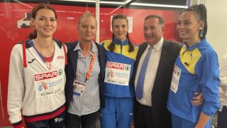 Стефка Костадинова предизвика фурор в Рим СНИМКИ