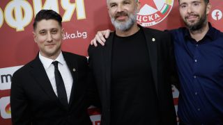 ЦСКА влиза в  битка с новия треньор на Левски