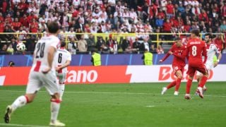 Това ли е най-красивият гол на Европейското досега?