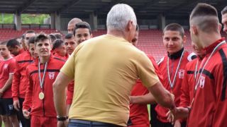 Христо Стоичков решава бъдещето на таланти