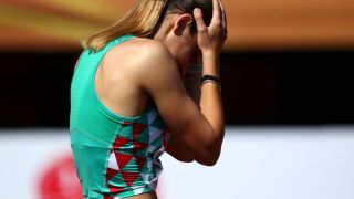 Наша звезда след ужаса: Майната му на Париж! СНИМКИ
