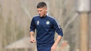 Дунав привлече бивш национал