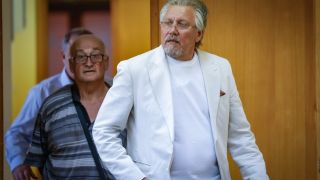 Иван Василев с емоционални думи при представянето на новия собственик