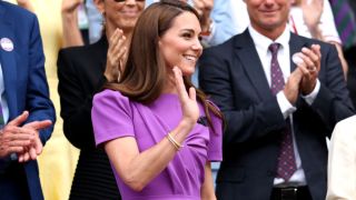 Кейт Мидълтън с широка усмивка на важно събитие, гледано от цял свят СНИМКИ