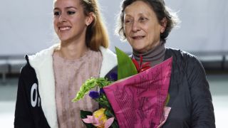 Нешка за Париж: Невероятен празник за очите! И огромна, безсрамна, безскрупулна лъжа