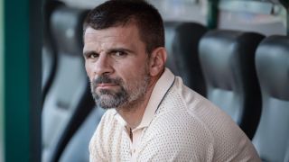 Вальо Илиев: Ще играем и на плочки, ако се налага