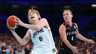 Българка с нов наряд на мач по баскетбол на Игрите в Париж