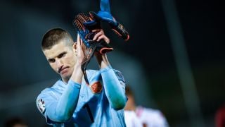Даниел Наумов да разтрогне с… егото си
