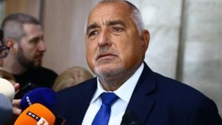 Румен Радев и Бойко Борисов в екстаз след страхотния успех