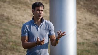 Загуба в Перник коства главата на треньор