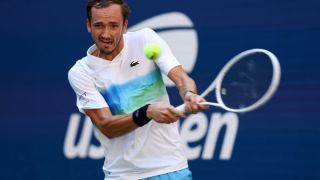 Медведев чака Синер на US Open