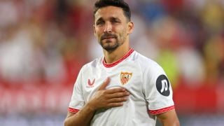 Ветеран донесе първа победа на Севиля