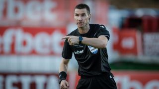 Кабаков открива Шампионската лига
