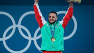 Насар пробва да спаси щангите, обяви изненадващ кандидат за президент