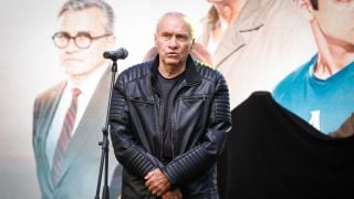 Стефан Аладжов: Имах щастието да играя с най-великия футболист