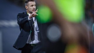 Генчев прати титуляр на Левски да тренира отделно