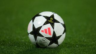 Два червени картона и две дузпи спряха юношите на ЦСКА в Шампионската лига