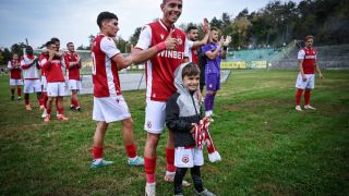 Мощна подкрепа за Илиан Антонов, скандираха името му ВИДЕО 