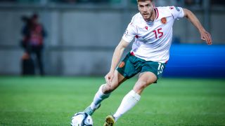 Национал на България дойде контузен