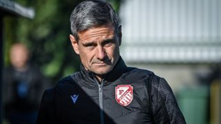 Фратрия към изгонен треньор: Успех, Емо, ти си страхотен