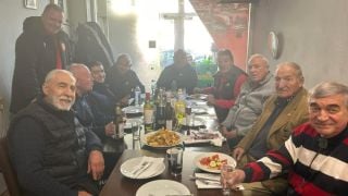 Футболни герои отпразнуваха годишнина от Чудото на "Парк де Пренс"