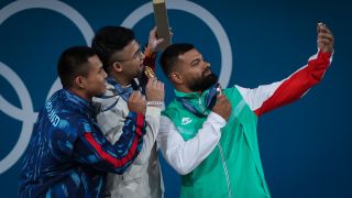 Наш олимпийски медалист: Спирам! Гаврят се с нас ВИДЕО
