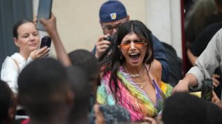 Бивша порнокралица за връзка с аржентински национал: Много е малък за мен