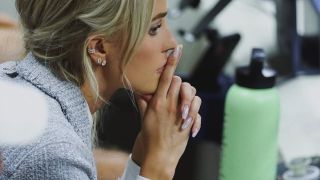 Известна красавица разтърси: Боря се за живота си! СНИМКИ
