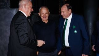 Какво се случва?! Гръмна поредна бомба за Локо Пд