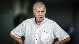 Сираков заложи двама на дузпата
