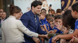 Известен режисьор за филма за Гунди: Нелепо е! 