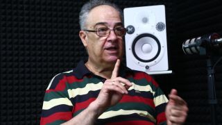 Петър Василев-Петела приживе пред БЛИЦ: Мирише блатото, а не реката