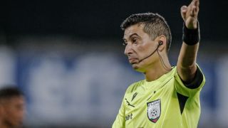 Чистка сред съдии, известно име изхвърча