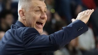 Луд скандал в Италия! Радо Стойчев опита да удуши човек