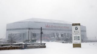 Отложиха мач заради рекордни преспи
