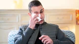 Скандалджията, взривил футбола: Гей съм и се друсам, за да избягам от реалността