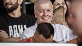 Сираков се изсмя на оферта, изхвърли я в коша