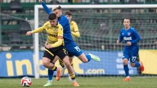Гол след гол в дерби на дъното във Втора лига