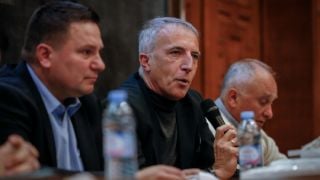 Оправи нашето съдийство, сега иска да го стори и с испанското