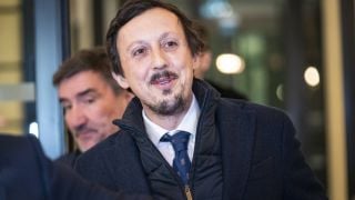 Жестоко наказание за президент от Франция